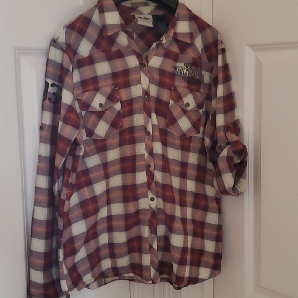 Ladies Harley Davidson plaid button down shirt
